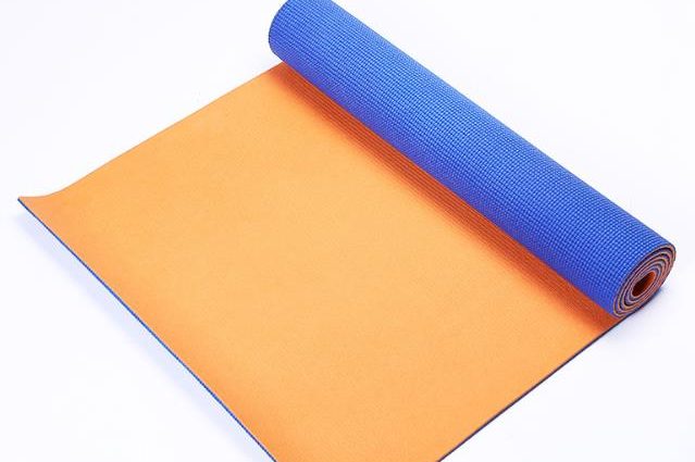 Double color with PVC yoga mat (4)