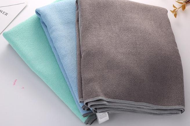 Multifunctional sweat-absorbent non-slip yoga towel (1)