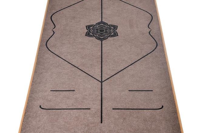 TPE Fabric Yoga Mat for Pregnant Women (1)